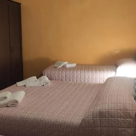 Lägenhetshotell Ruby Citta Alta 4*